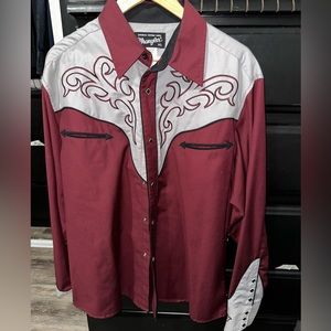 Wrangler Button Down Shirt
